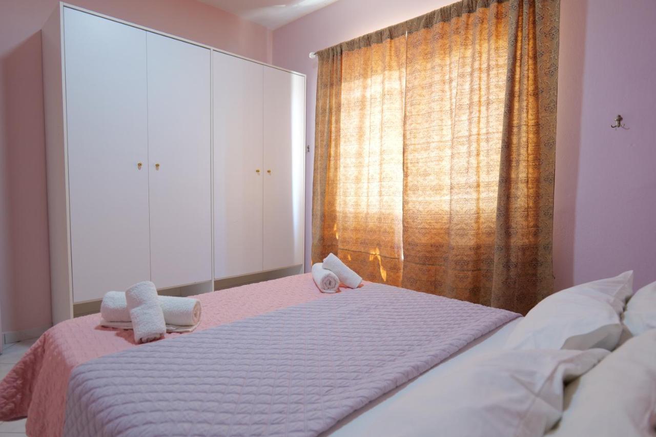 Eden Hotel Саранда Екстер'єр фото